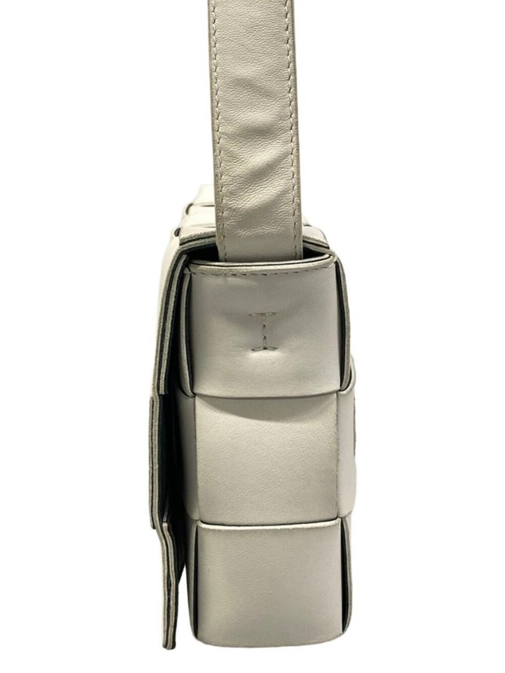 BOTTEGA VENETA Cassette White Leather Shoulder Bag - Picture 5 of 14